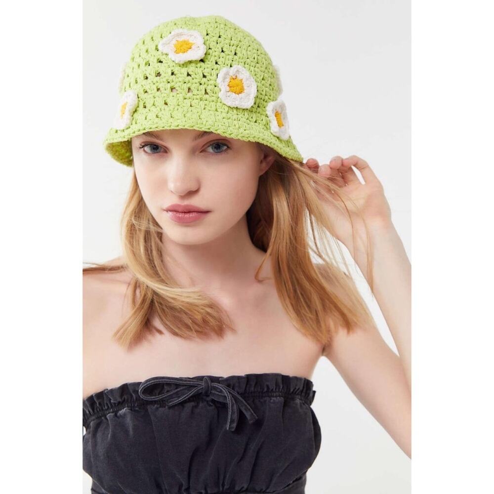 Urban Outfitters Cotton Lennie Crochet Knit Green Floral Bucket Hat One Size - Picture 7 of 7